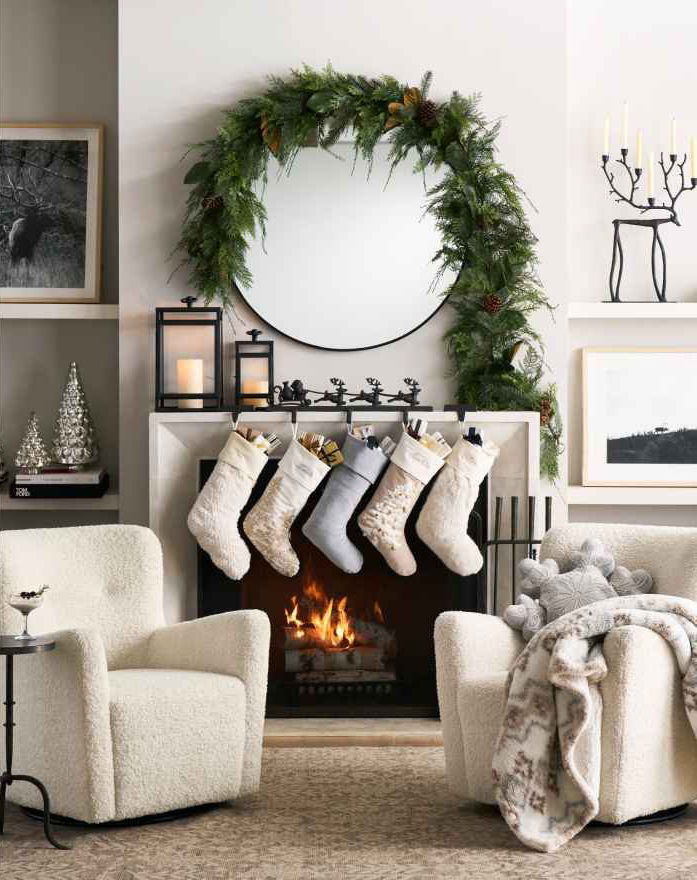 Mantel with a xmas decorations